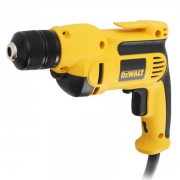 Дрель DeWALT DWD112S-QS (701Вт,бзп10мм,0-2500об/мин)