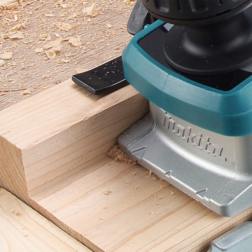 Рубанок электрический MAKITA KP0810 (850Вт,82мм,0-4мм): фото 3